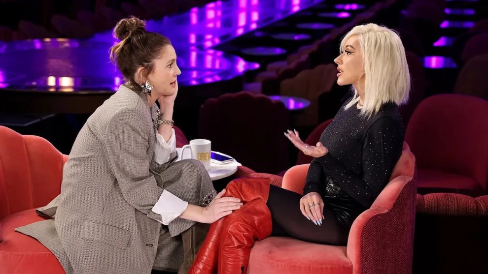 Christina Aguilera on "The Drew Barrymore Show" (Credit: Matthew Taplinger/CBS)