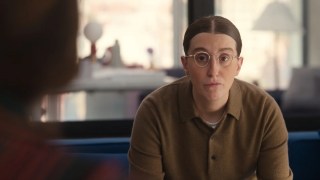 ‘Hacks’ Star Robby Hoffman Has a Question for Emmys Voters About Her Nomination