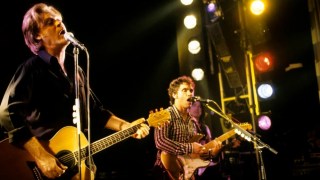 The ‘Hall & Oates’ Feud’s Gone: Daryl Hall Files for Voluntary Dismissal of Legal Claim