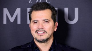 John Leguizamo Blasts Ex-Superman Dean Cain for Joining ICE: ‘What a Moron’ | Video