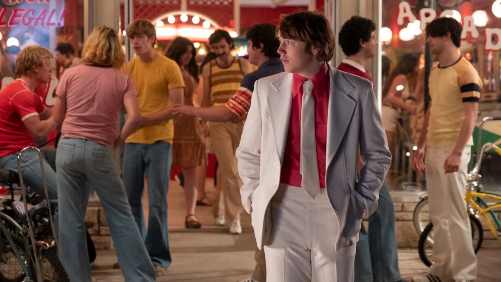 licorice pizza cooper hoffman