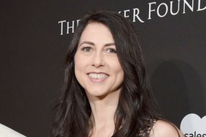 mackenzie scott bezos