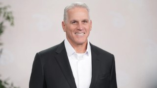 ‘Golden Bachelor’ Star Mel Owens Says He ‘Deserved’ Backlash Over Ageist Comments