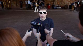 Sam Altman Says He’s ‘Politically Homeless’ After Leaving the Democratic Party | Video