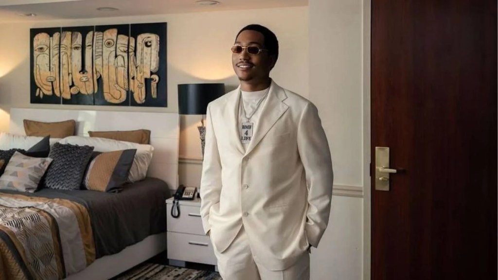 Episode Description: "Meech and Terry continue to focus on Stomping Ground Records – and on their full-court press to sign Purdy. In St. Louis, things are getting tense, as their business partner creates more rivals than friends." (Starz)