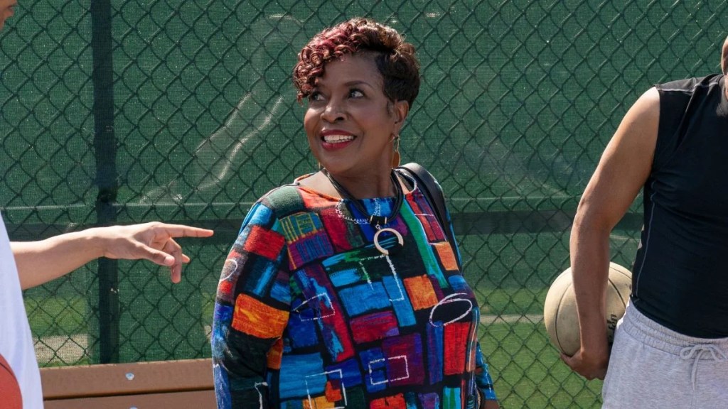 Jo Marie Payton as Cleo in "Miss Governor" (Netflix)