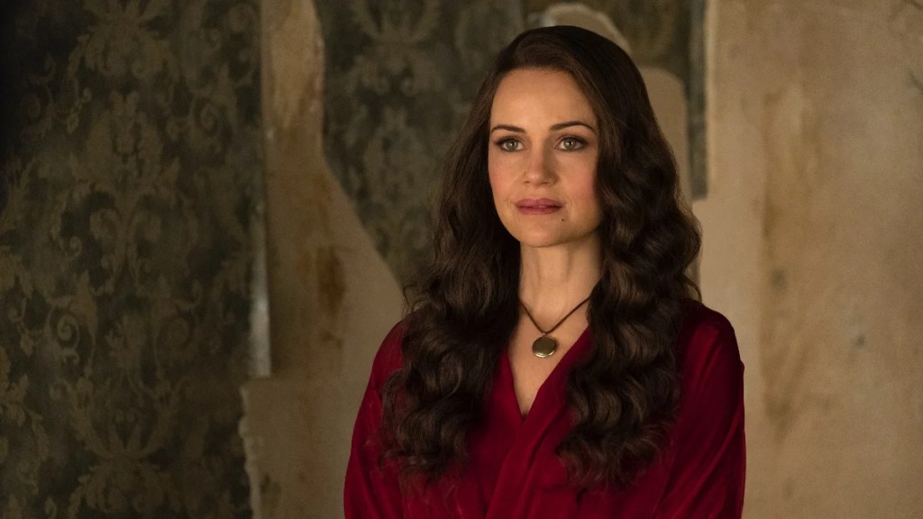 the-haunting-of-hill-house-netflix-carla-gugino