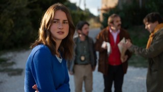 ‘The Twisted Tale of Amanda Knox’ Review: Grace Van Patten Nails the Murder Suspect’s Essence in Hulu’s Operatic Limited Series