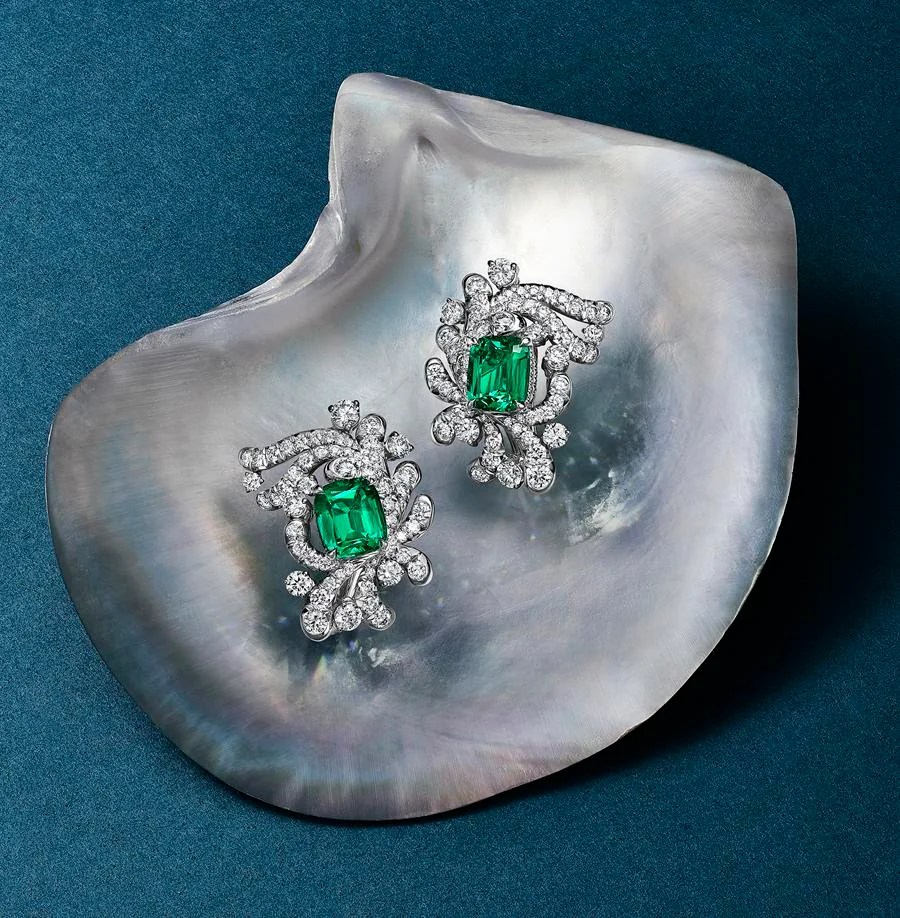 Tiffany & Co. celebrate Mother’s Day and the ocean’s mystery in 2 new campaigns