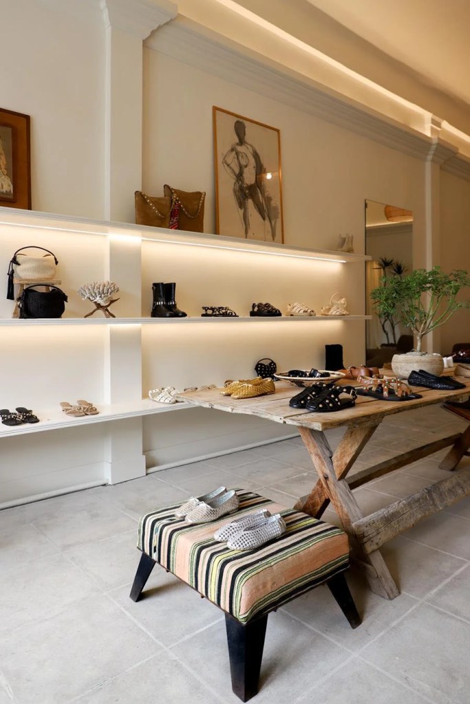 Frēda Salvador opens in Larchmont Village